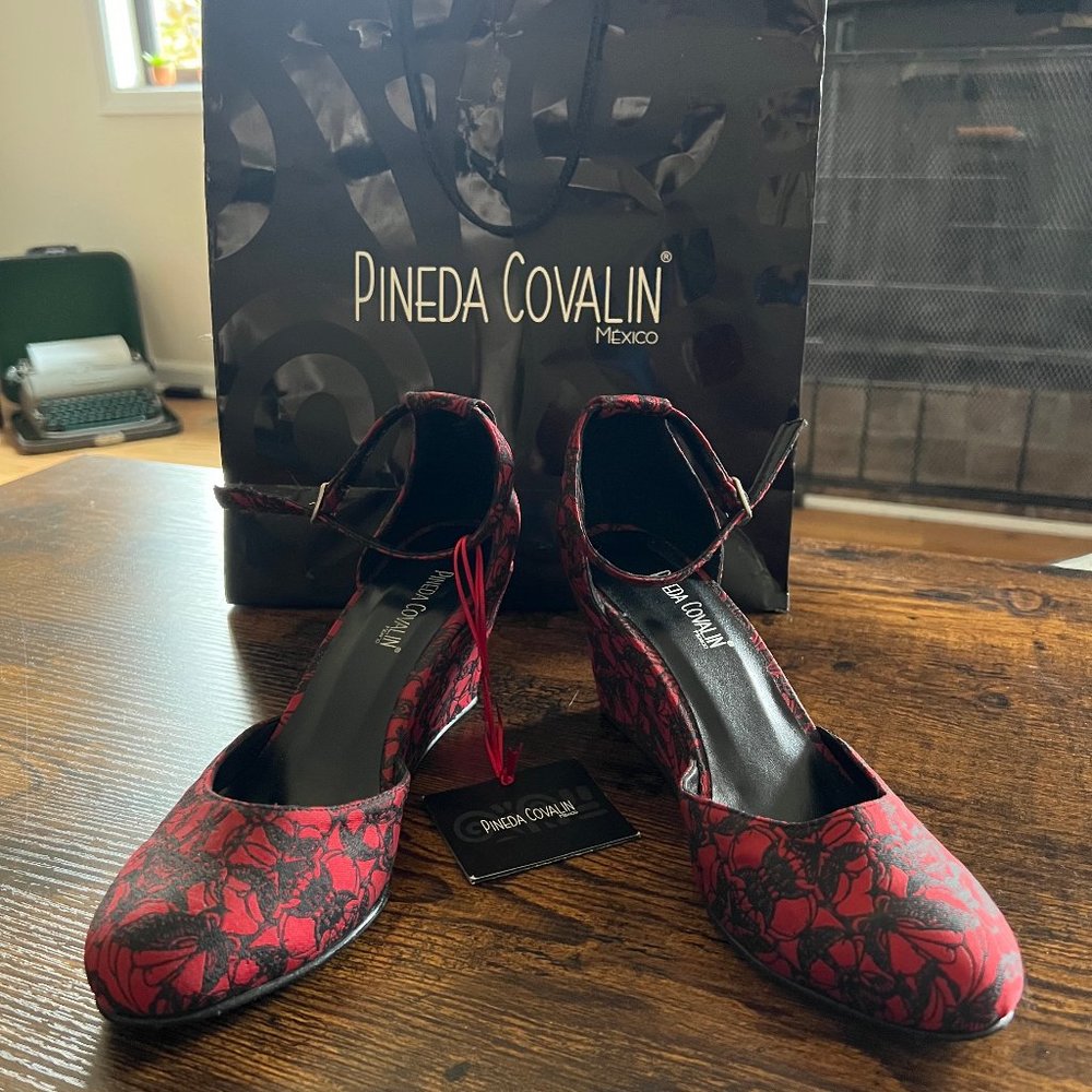 Pineda Covalin Wedge Papel Picado Shoes